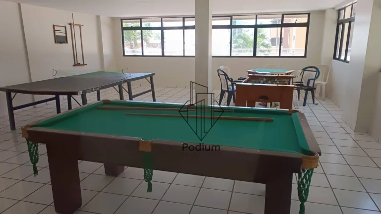 Imagem Apartamento com varanda / sacada em excelente localização a 80m do mar da praia de Intermares - AP2036.