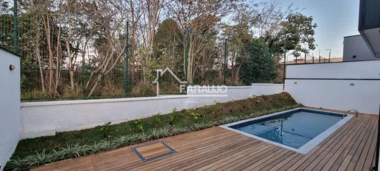 Imagem Casa em Condomínio à venda em Alphaville Nova Esplanada 4 com 326m² 4 suítes, 4 vagas
