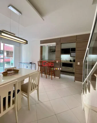 Imagem Cobertura com 2 dormitórios à venda, 128 m² por R$ 890.000,00 - Praia do Forte - Cabo Frio/RJ