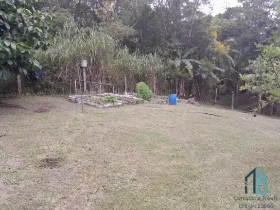 Imagem Chácara contendo tanque de peixes, 02 casas, internet, em condomínio - Morretes PR