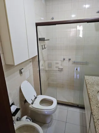 Imagem Apartamento de 3 quartos à venda em Copacabana, 104m2, 3vagas e varanda.