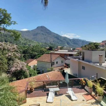 Imagem LINDA CASA EM CONDOMINIO FECHADO - NOVA FRIBURGO. BAIRRO: CASCATINHA
