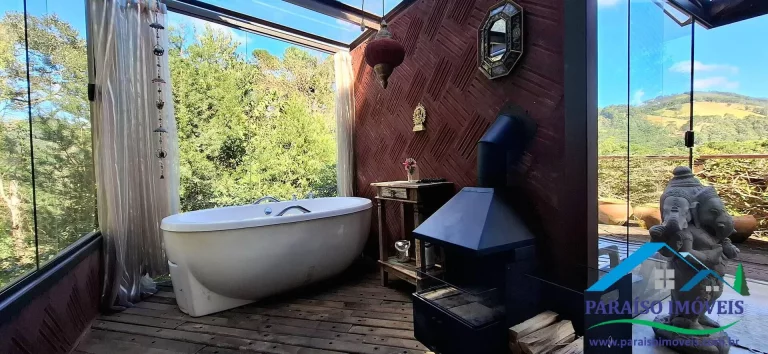 Imagem Refúgio Místico na Serra da Mantiqueira: Chalés Airbnb em Meio a Naturezera
