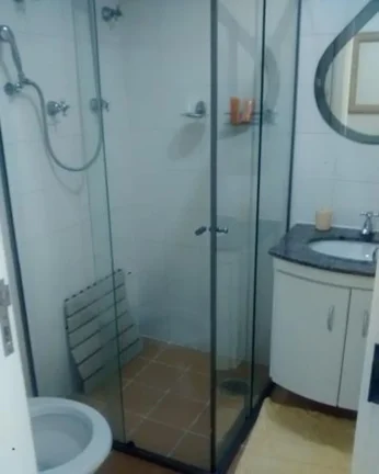 Imagem Apartamento à venda no Guarujá na Praia das Astúrias.