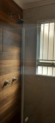 Imagem Lindo apartamento Andar Baixo de 3 dormitórios e 1 vaga de garagem Próximo ao Clube Esportivo da Penha