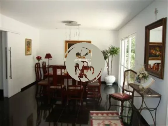 Imagem CASA EM ALPHAVILLE/BARUERI, CLEAN, EXCELENTE LOCALIZAÇÃO, ÓTIMO ACABAMENTO, AMBIENTES AMPLOS E IL...