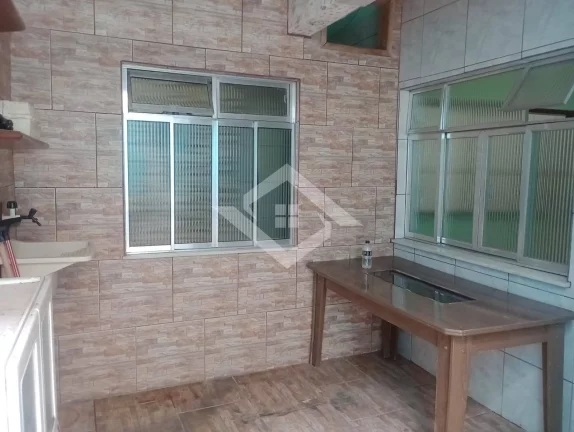 Imagem Casa 2 Quartos com 60m² à Venda na Trindade – Ótima Oportunidade!