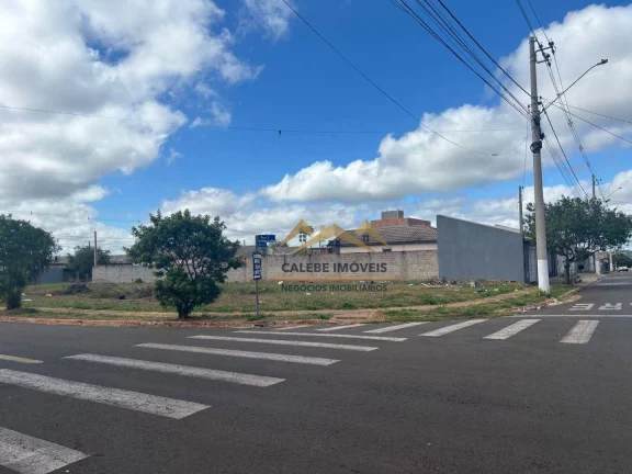 Imagem Terreno à venda, 242 m² por R$ 95.000,00 - Vida Nova Tatuí - Tatuí/SP