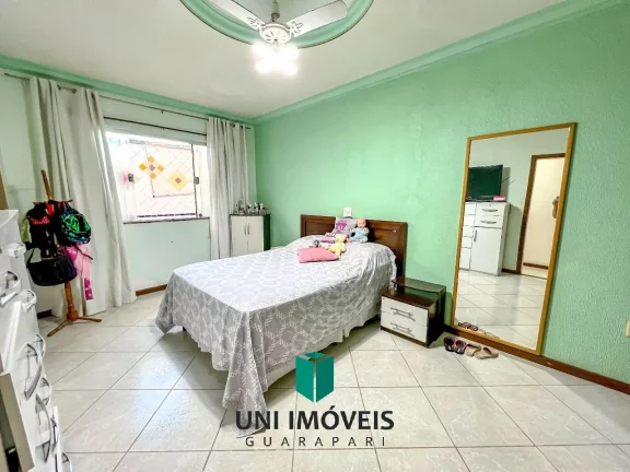 Imagem Casa linear com 4 suítes, lazer privativo a venda no Centro de Guarapari-ES.