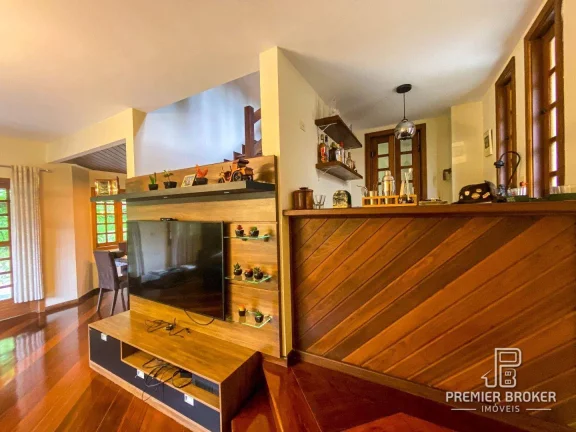 Imagem Casa à venda, 156 m² por R$ 670.000,00 - Quebra Frascos - Teresópolis/RJ