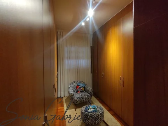 Imagem Impecável Casa em Condomínio à Venda em Vinhedo-SP - 3 Quartos, 1 Suíte, 2 Salas, 3 Banheiros, 4 Vagas, 212,10 m². Imagem Impecável Casa em Condomínio à Venda em Vinhedo-SP - 3 Quartos, 1 Suíte, 2 Salas, 3 Banheiros, 4 Vagas, 212,10 m².