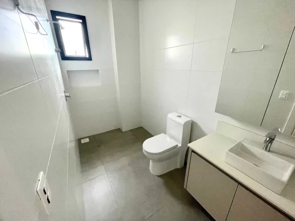 Imagem Apartamento com 3 Suítes sendo 1 master e 2 vagas de garagem no Centro – Balneário Camboriú/SC