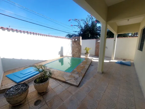 Imagem Casa para Venda em Itanhaém, Jardim Diplomata, 3 dormitórios, 1 suíte, 2 banheiros, 2 vagas