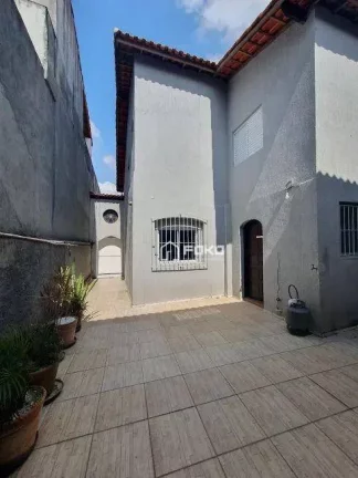 Imagem Sobrado com 3 dormitórios para alugar, 165 m² por R$ 3.900,00/mês - Jardim São Roberto - Guarulhos/SP