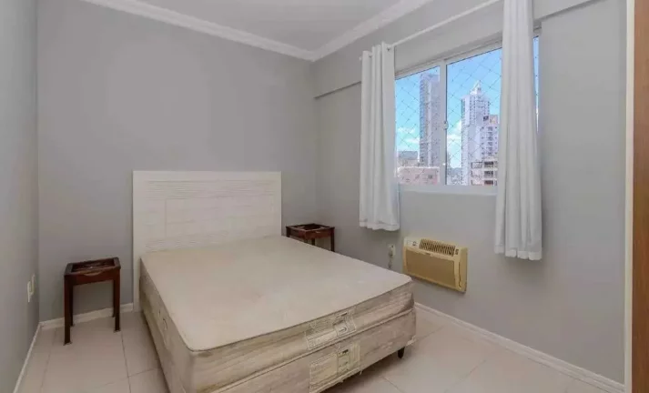 Imagem Apartamento com 3 dormitórios sendo 1 suíte e 2 vagas em Balneário Camboriú/SC