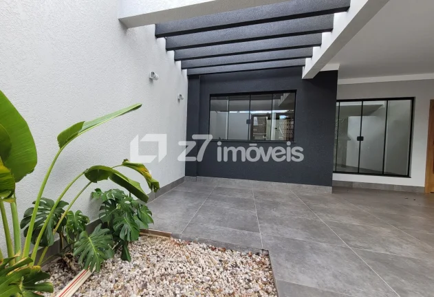 Imagem Casa em Parque Residencial Tuiuti, Maringá/PR