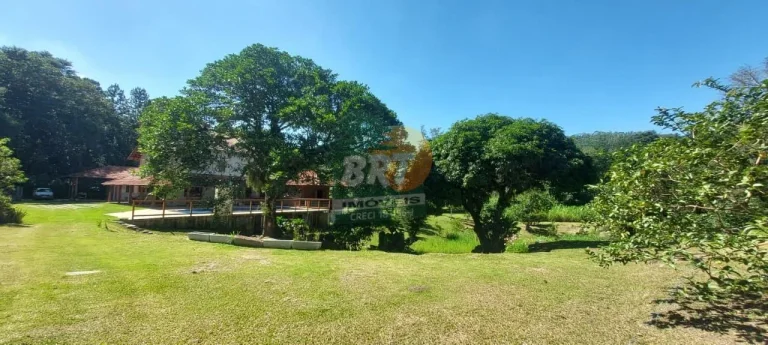Imagem Sítio para Venda em São Roque, Ibate, 3 dormitórios, 3 suítes, 1 banheiro