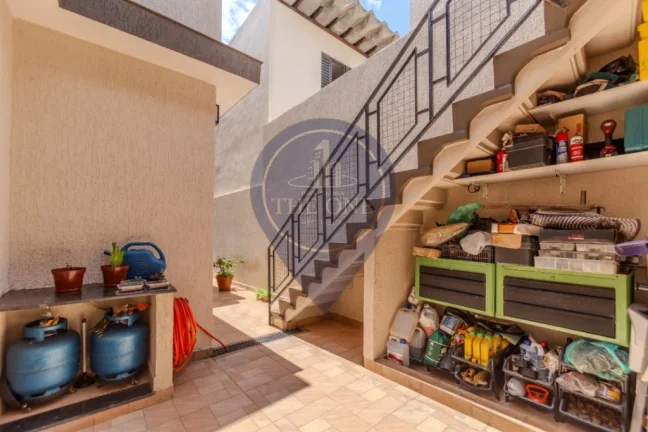 Imagem Imperdível oportunidade: Casa à venda na Vila Mariana, São Paulo-SP, com 3 quartos, 1 suíte, 2 salas, 3 banheiros e 146m² de área!