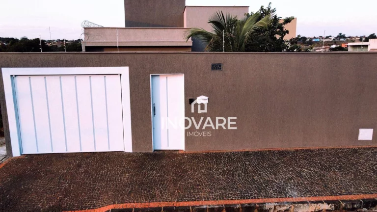 Imagem Casa com 3 dormitórios à venda, 186 m² por R$ 820.000,00 - Enerstina Borges Andrade - Itumbiara/GO
