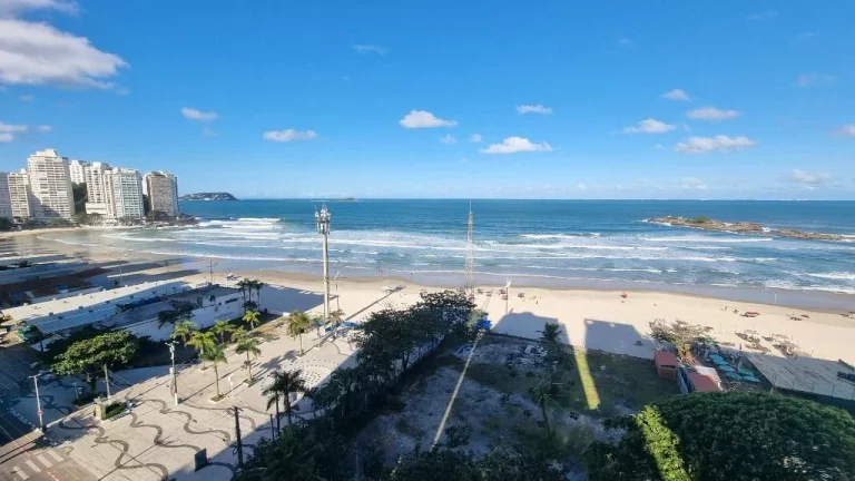Imagem Apartamento com 3 dormitórios à venda, 198 m² - Pitangueiras - Guarujá/SP