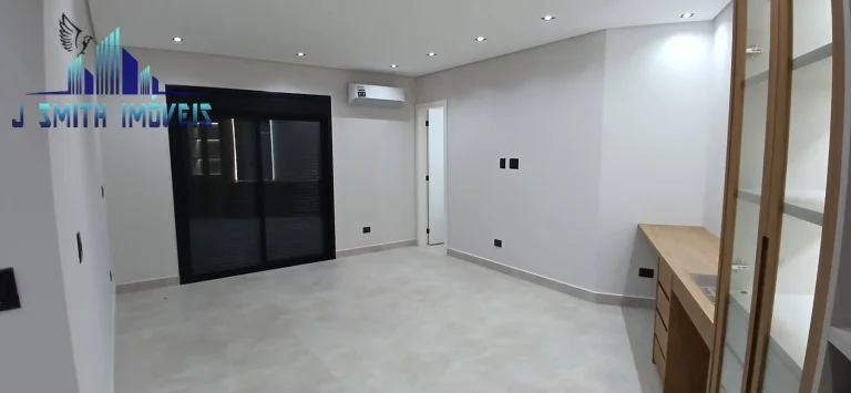 Imagem CASA ALTO PADRÃO, 0Km, 4 SUÍTES, CHEIA DE ARMÁRIOS PLANEJADOS, EQUIPADA.