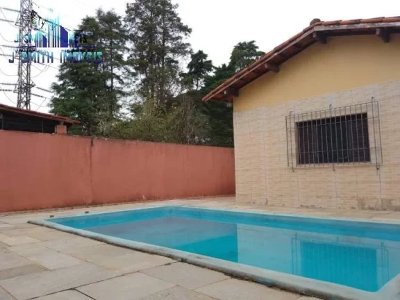 Imagem CASA TÉRREA EM CONDOMÍNIO NA REGIÃO DA GRANJA VIANA, KM 24.
5 DORMS (1 suíte), AC. 300m2, TERREN...