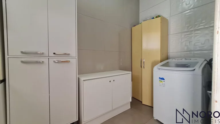 Imagem Casa Espaçosa com Edícula e Amplo Pátio - Bairro Nossa Senhora do Perpétuo Socor
