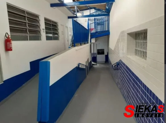 Imagem Ponto Comercial na Penha - São Paulo-SP: Espaço com 9 salas, 14 banheiros e 350m² de área!