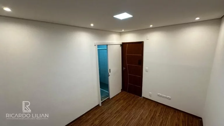 Imagem Apartamento com 72m², reformado e com duas suítes a venda na Moóca