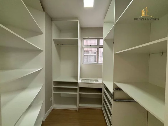 Imagem Apartamento com 2 dormitórios à venda, 74 m² por R$ 560.000,00 - Centro Cívico - Curitiba/PR
