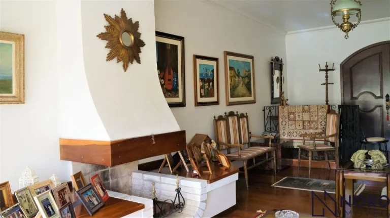 Imagem Casa ampla à venda no Bairro Nossa Senhora de Lourdes