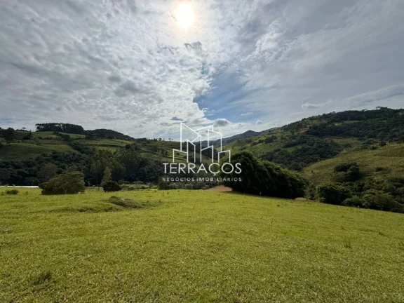 Imagem OPORTUNIDADE ÚNICA: TERRENO DE 94 MIL M² NA ENCANTADORA CIDADE DE MUNHOZ