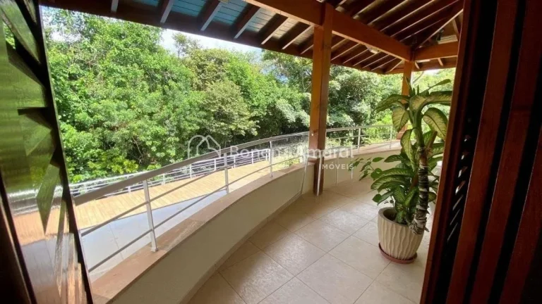 Imagem Casa fantástica e totalmente mobilada no Alphaville Campinas. Possui uma sala de estar elegante, id...