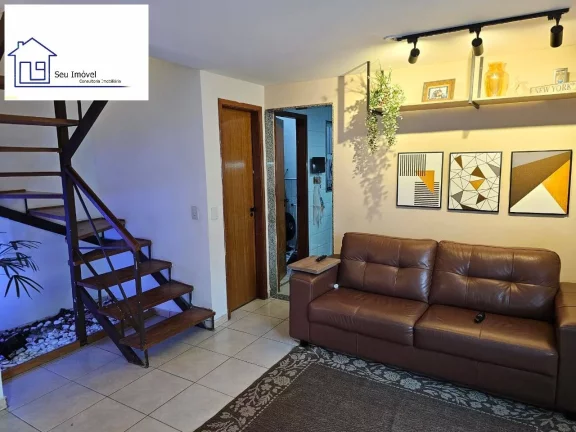 Imagem Excelente casa triplex - Camorim / Estrada dos Bandeirantes