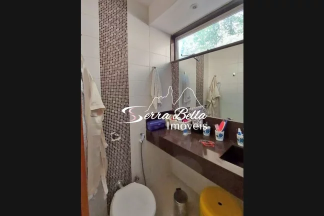 Imagem Casa com 4 dormitórios à venda, 250 m² por R$ 680.000,00 - Barra do Imbuí - Teresópolis/RJ