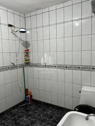 Imagem Sobrado 95m² com 180m² Construído 3 Dormitórios 1 Suíte, 2 Vagas, 3 Banheiros, 2 Sacadas no Vila Vitória, Santo André