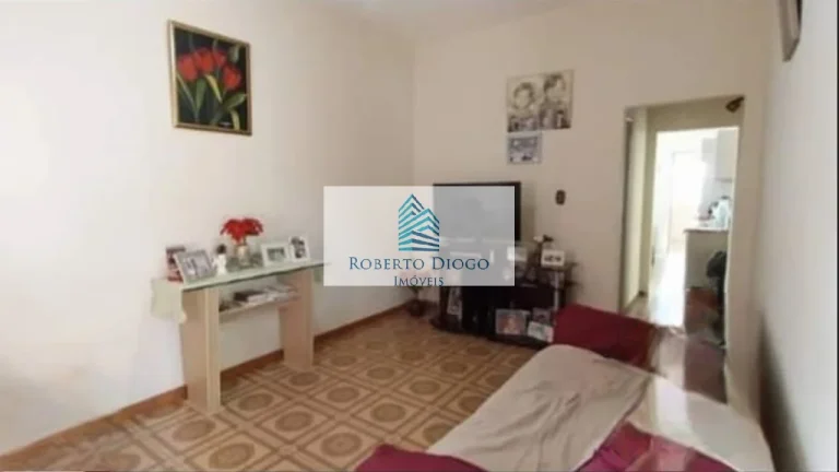 Imagem Oportunidade Imperdível: Casa à Venda em São João de Meriti-RJ, no Bairro Agostinho Porto - 3 quartos, 1 banheiro, 3 vagas, 92m².