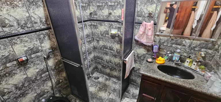 Imagem Casa tipo para venda em Jardim Aeroporto III com 2 quartos, 135m2