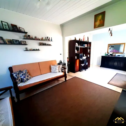 Imagem Casa Térrea com 2 quartos e 3 vagas na Vila Helena em Jundiaí-SP