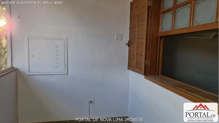 Imagem Casa a venda em Nova Lima para morar e com ponto comercial para escritório!