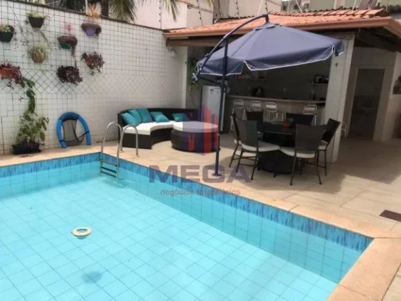 Imagem Linda casa situada na Praia da Costa com incríveis 274m2, 4 Quartos 2 suítes e um super lazer!!!