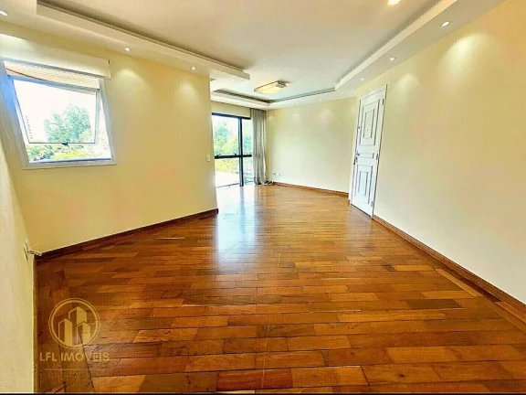 Espaçoso Apartamento de 3 Dormitórios e 3 vagas, na Vila Suzana