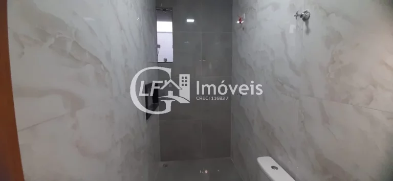 Imagem Imperdível! Casa à venda em Campo Grande-MS, Parque Residencial Rita Vieira. 3 quartos, 2 suítes, 1 sala, 1 banheiro, 2 vagas, 100m².