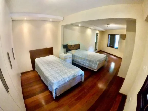 Imagem Casa em Condomínio a Venda no bairro Granja Viana - Cotia, SP