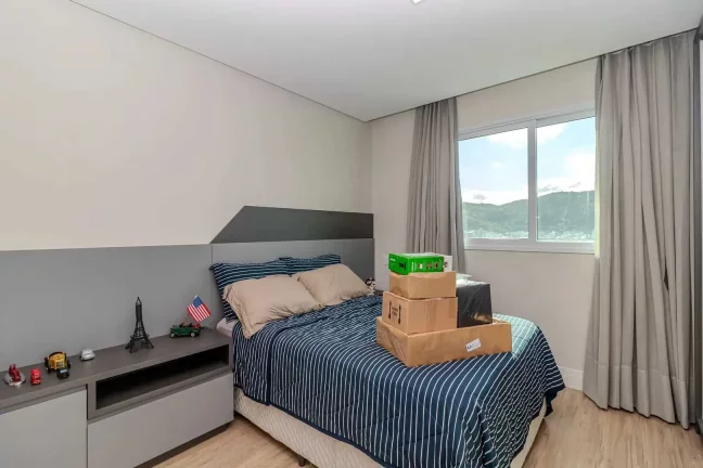 Imagem Apartamento 2 suítes e 2 dormitórios com 2 vagas de garagem em Balneário Camboriú/SC