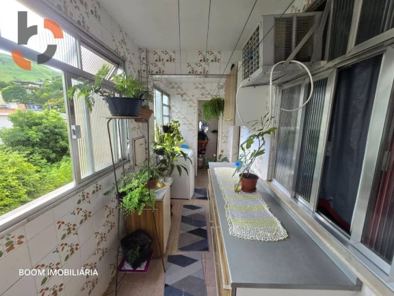 Imagem Apartamento com 3 dormitórios à venda, 103 m² por R$ 298.000 - Caonze - Nova Iguaçu/RJ