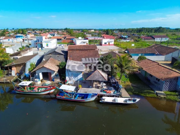 Imagem Casa à beira rio | Centro | Bal. Barra do Sul