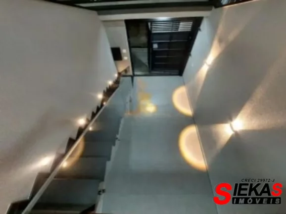 Imagem Espetacular casa à venda na Penha de França, São Paulo-SP: 3 quartos, 3 suítes, 4 banheiros, 5 vagas, 210m²!