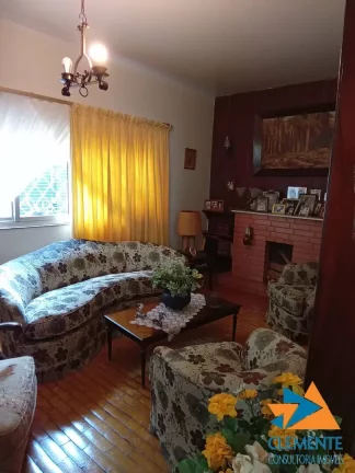 Imagem Casa com 6 quartos no Sion próximo da praça Nova York