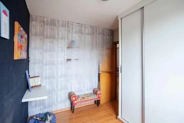 Imagem Apartamento à venda em Planalto, BH: 75m², 3 quartos, 1 suíte, 2 banheiros. Oportunidade por R$490.000!